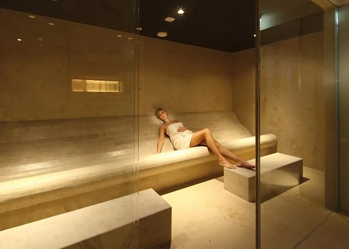 プフェッファーコルンズ ホテル レッヒ