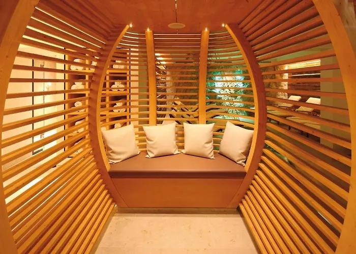 プフェッファーコルンズ 4* レッヒ